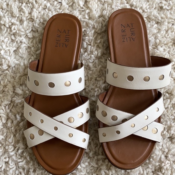 Naturalizer Sandals - Picture 2 of 6